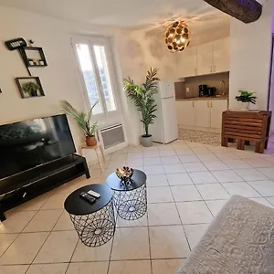 Gregbnb-com - T2 Design 30m² - Ouest , Toulon France