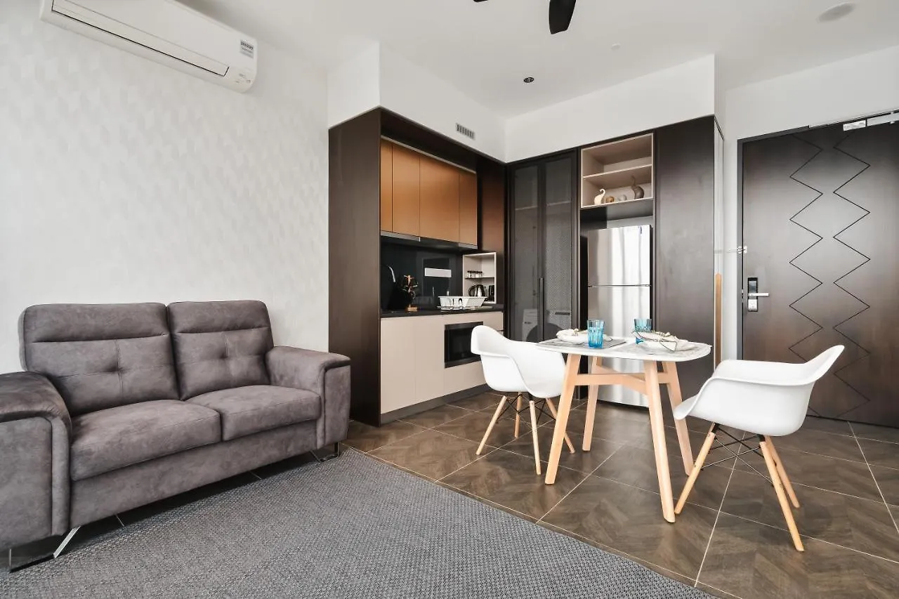 Scarletz Klcc Apartments By Soulasia Kuala Lumpur