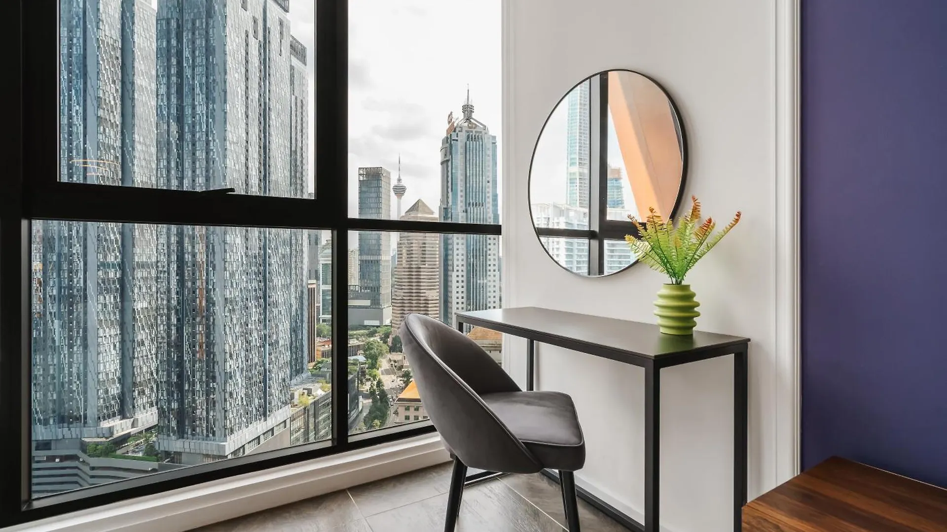 Scarletz Klcc Apartments By Soulasia Kuala Lumpur
